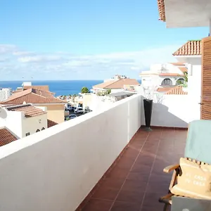 https://villa-casa-blanca-costa-adeje-tenerife.in-canary-islands.com
